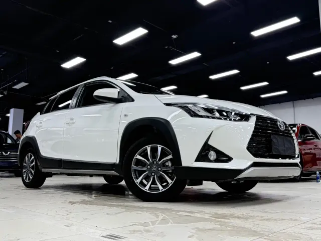 Toyota YARiS L Zhi Xuan — Фото автомобиля 2