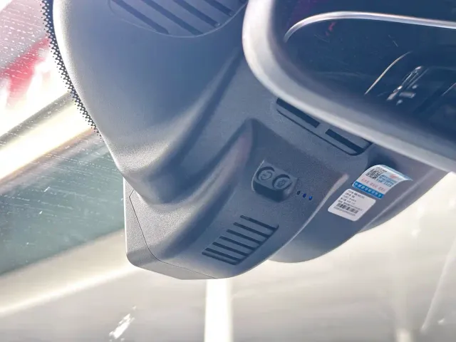 Mercedes-Benz C-Class — Фото автомобиля 19