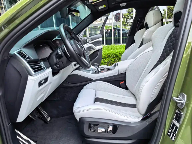 BMW X6 M — Фото автомобиля 26