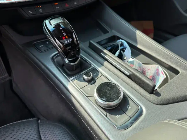 Cadillac CT5 — Фото автомобиля 9
