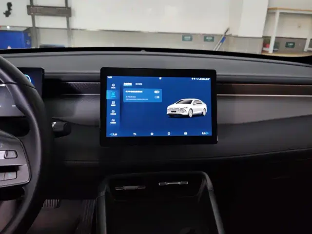 BYD Qin PLUS — Фото автомобиля 13