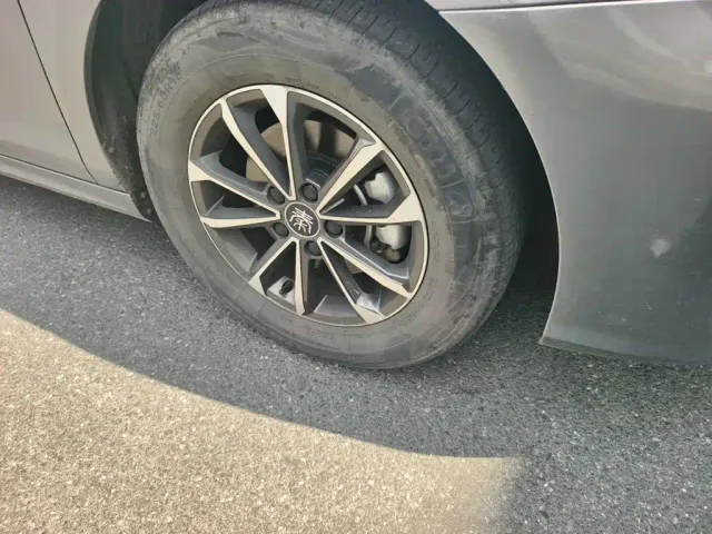 BYD Qin PLUS — Фото автомобиля 25