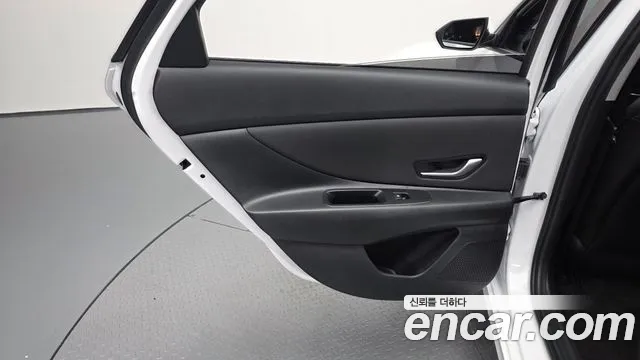 Hyundai Avante CN7 — Фото автомобиля 25