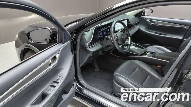 Hyundai Grandeur Новый Grandeur IG — Фото автомобиля 10
