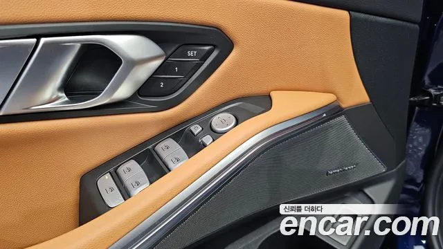 BMW 3-Series 3 серия (G20) 320i M Sport — Фото автомобиля 30