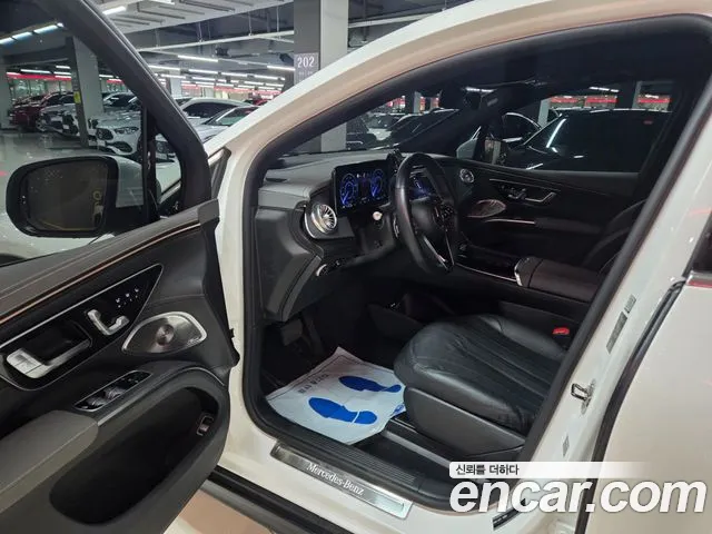 Mercedes-Benz EQS — Фото автомобиля 7