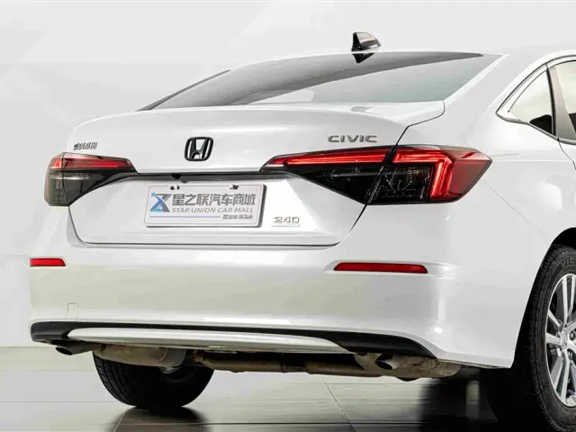 Honda Civic — Фото автомобиля 7