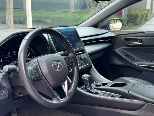 Toyota Avalon — Фото автомобиля 17