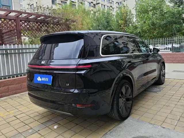 Li Auto L9 — Фото автомобиля 3