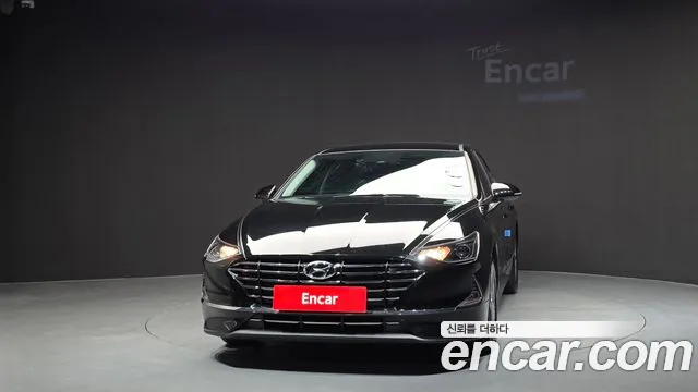 Hyundai Sonata Sonata (DN8) 2.0 LPG(Для проката) — Фото автомобиля 3