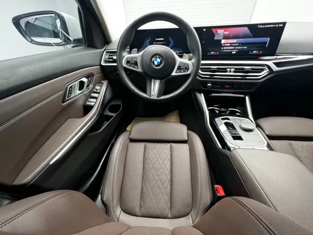 BMW 3 Series — Фото автомобиля 12