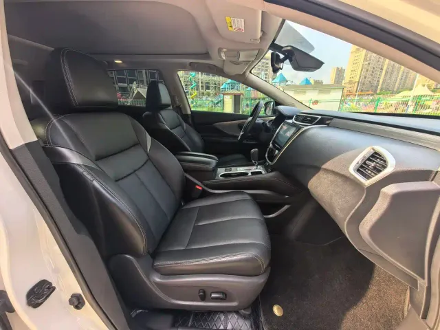 Nissan Murano — Фото автомобиля 7
