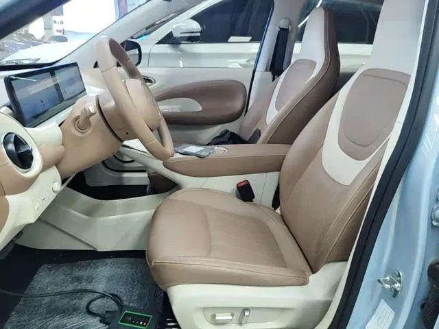 Wuling Bingo — Фото автомобиля 14
