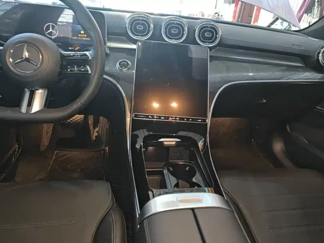 Mercedes-Benz C-Class — Фото автомобиля 12
