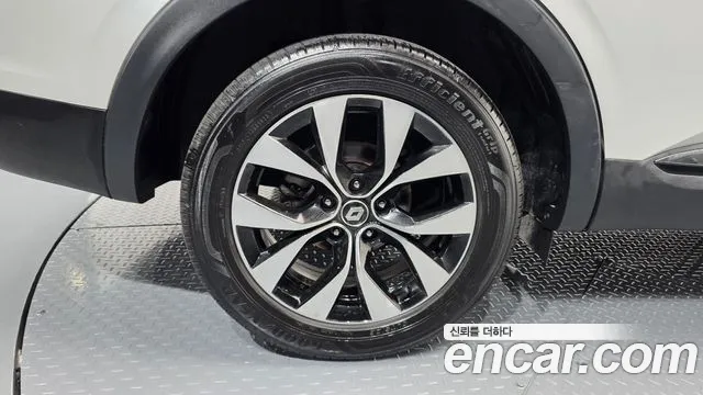 Renault-KoreaSamsung XM3 — Фото автомобиля 5