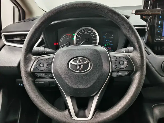 Toyota Corolla — Фото автомобиля 12