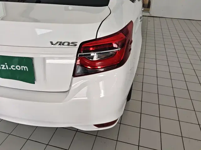 Toyota Vios — Фото автомобиля 7
