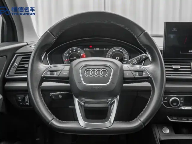 Audi Q5L — Фото автомобиля 17