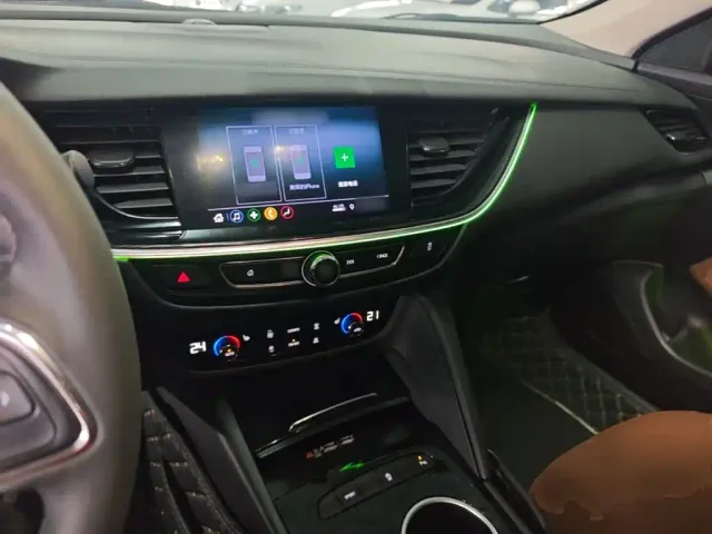 Buick Regal — Фото автомобиля 9
