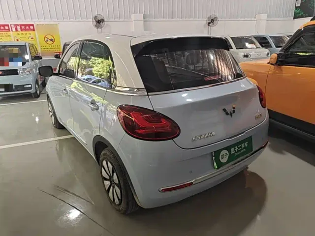 Wuling Bingo — Фото автомобиля 4