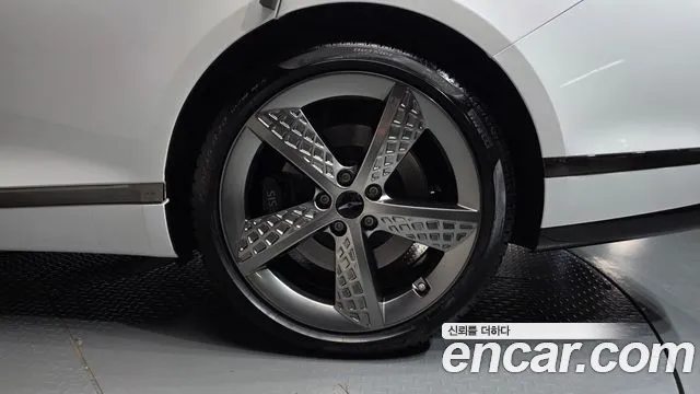 Genesis G80 RG3 — Фото автомобиля 6
