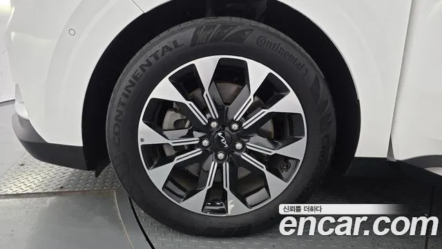 Kia Canival Carnival 4 поколение Дизель 9 мест Signature — Фото автомобиля 5