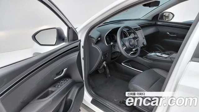 Hyundai Tucson NX4 — Фото автомобиля 10