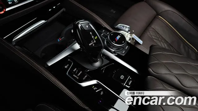 BMW 5 Series G30 — Фото автомобиля 12