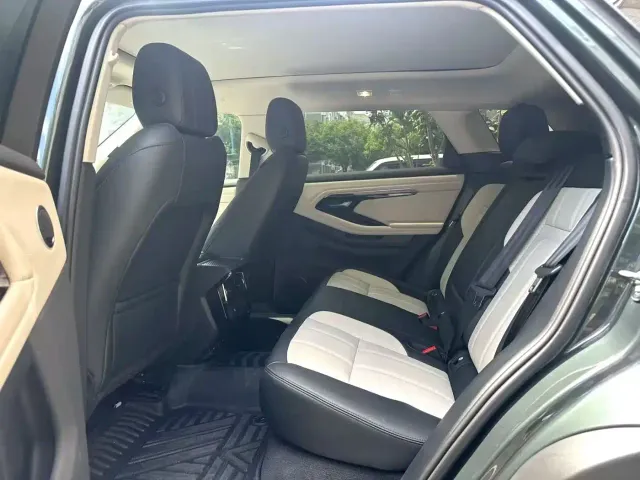 Land Rover Range Rover Evoque — Фото автомобиля 4