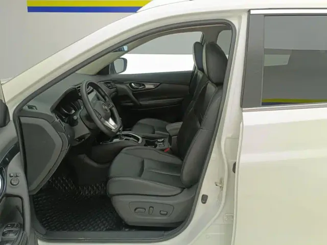 Nissan X-Trail — Фото автомобиля 9