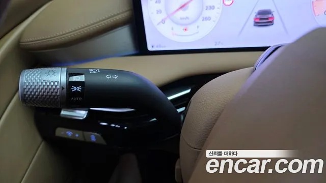 Genesis G80 RG3 — Фото автомобиля 30