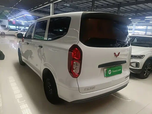 Wuling Motors Wuling Hongguang New Energy 2024 Model Pure Electric 300KM Utility Version — Фото автомобиля 4