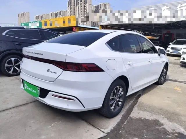 BYD Qin PLUS — Фото автомобиля 6