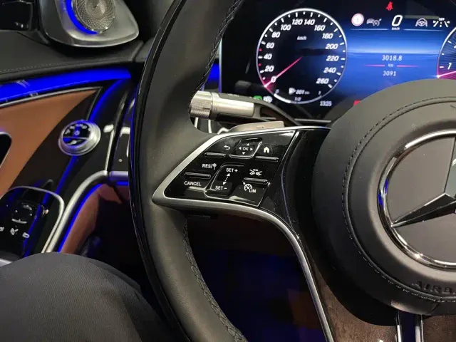 Mercedes-Benz Maybach S-Class — Фото автомобиля 21