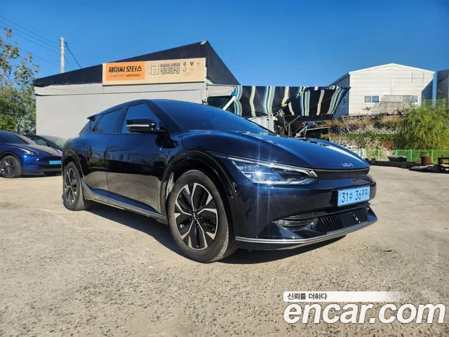 Kia EV6 — Фото автомобиля 2