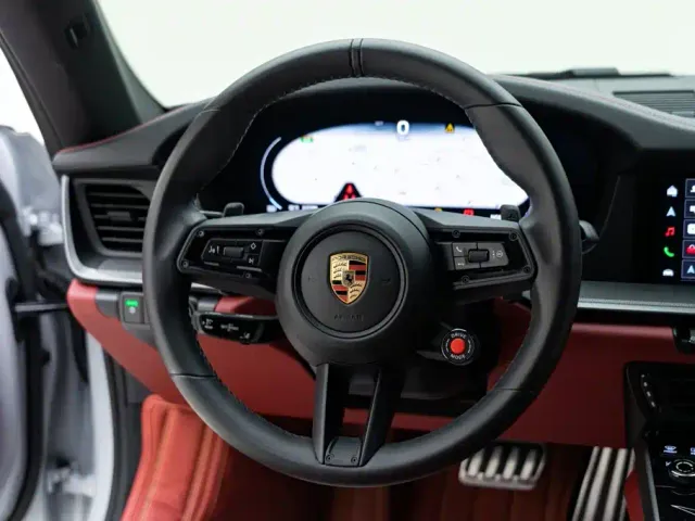 Porsche 911 — Фото автомобиля 17