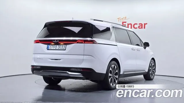 Kia Canival Carnival 4 поколение Бензин 9 мест Signature — Фото автомобиля 2