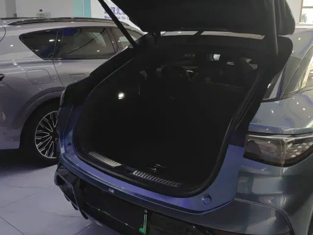 BYD Sealion 07 EV — Фото автомобиля 18