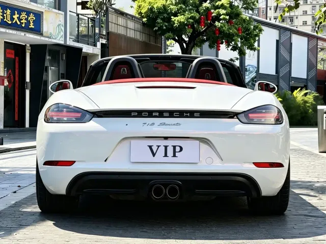 Porsche 718 — Фото автомобиля 8