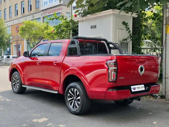 Great Wall Poer — Фото автомобиля 4