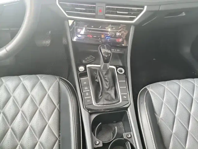 Volkswagen Sagitar — Фото автомобиля 13