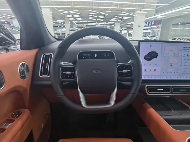 Li Auto L7 — Фото автомобиля 6