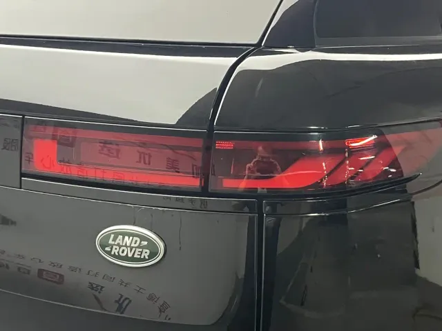 Land Rover Range Rover Sport — Фото автомобиля 6