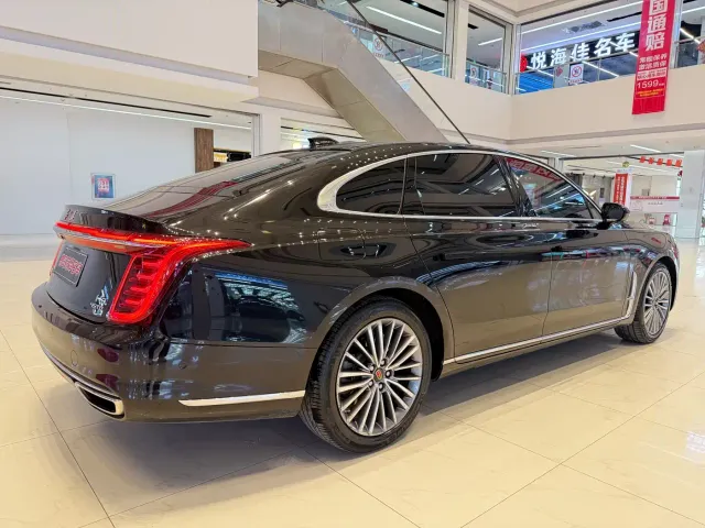 Hongqi H9 — Фото автомобиля 15
