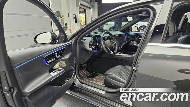 Mercedes-Benz E-Class W214 — Фото автомобиля 10