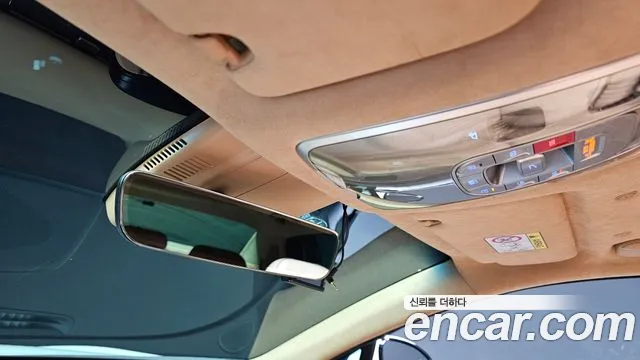 Genesis G90 Бензин 3.5 турбо AWD — Фото автомобиля 24