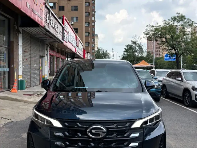 GAC Trumpchi M6 — Фото автомобиля 2