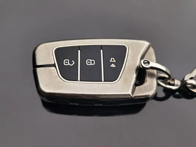 JAC Motors JAC T8 — Фото автомобиля 19