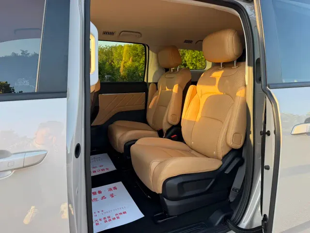 Wuling Starlight 730 — Фото автомобиля 9