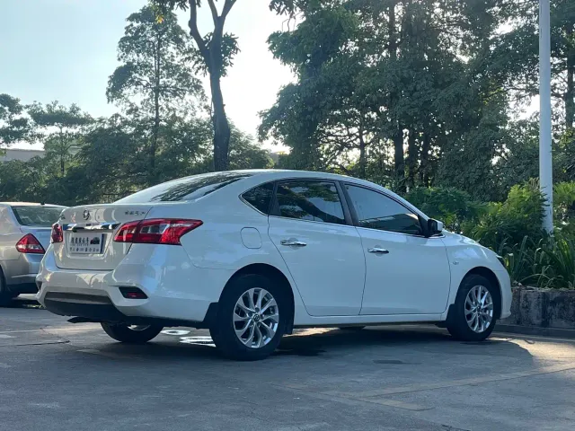 Nissan Sylphy — Фото автомобиля 11